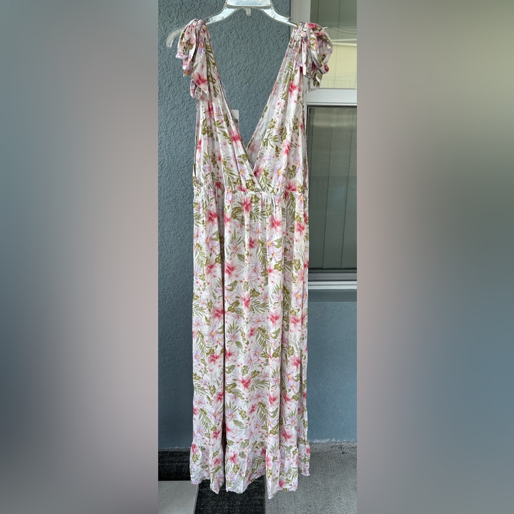 Forever 21 Floral Tropical Self Tie Straps Deep V-neck Tiered Hem Maxi Dress 3X - Picture 4 of 6